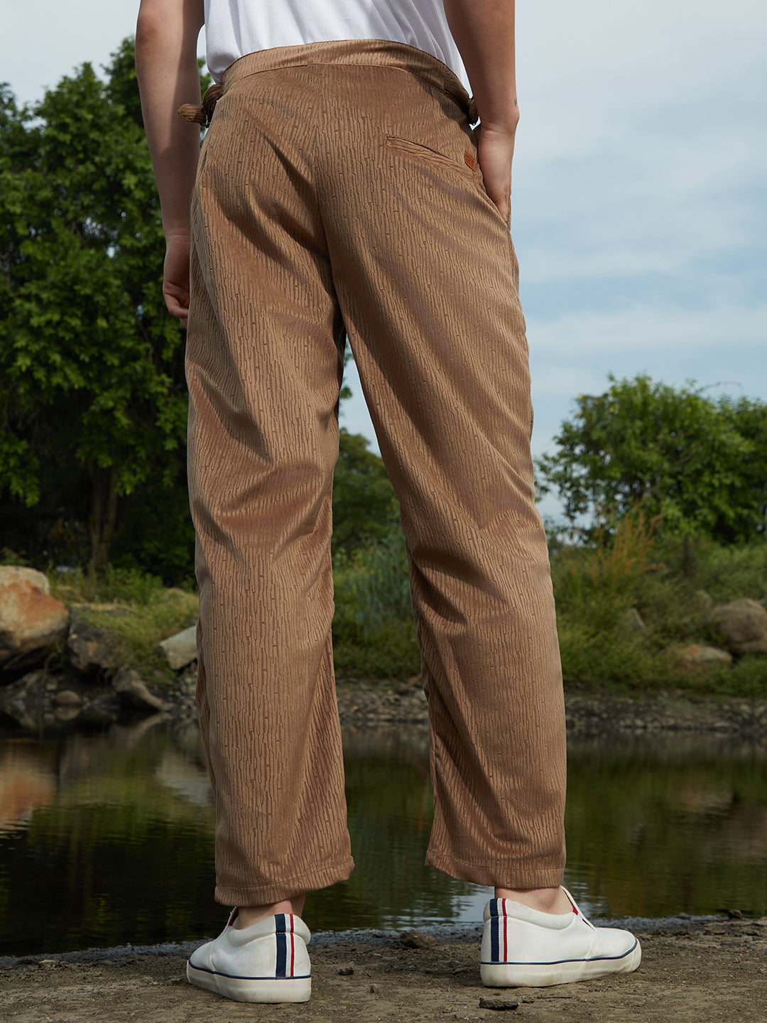 Veined Tailored Trousers