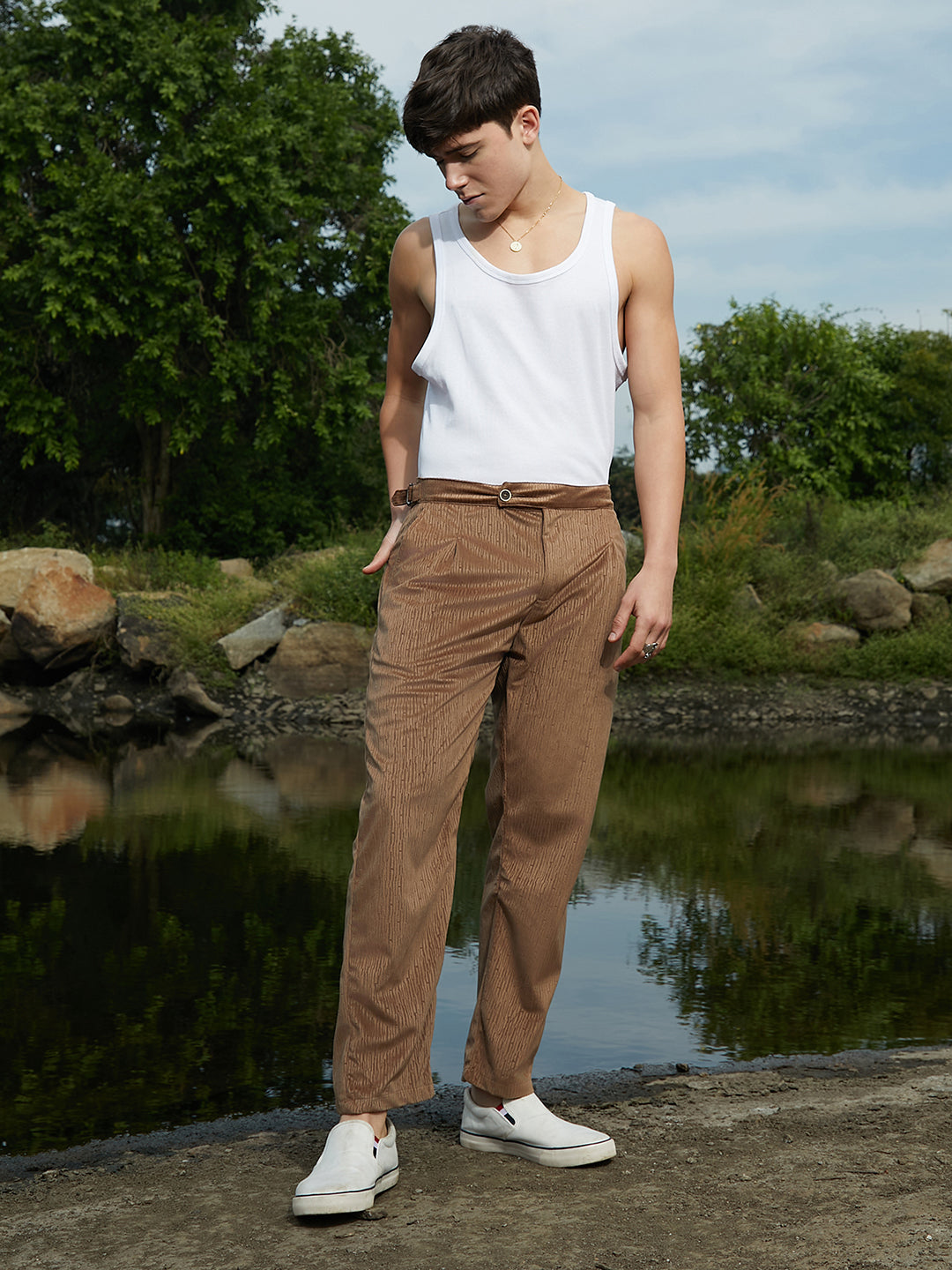 Veined Tailored Trousers