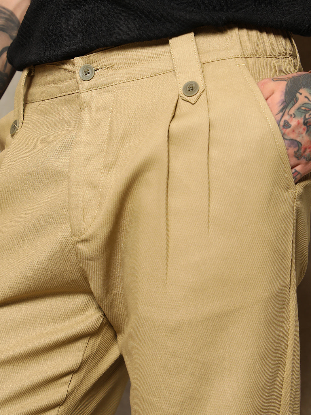Ribbed-Pleated Chino Trousers