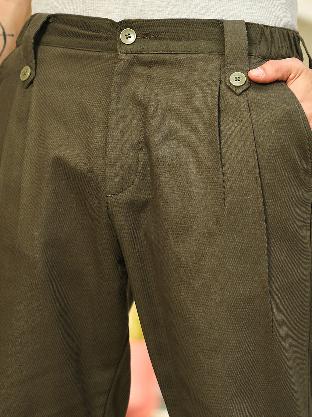 Ribbed-Pleated Chino Trousers