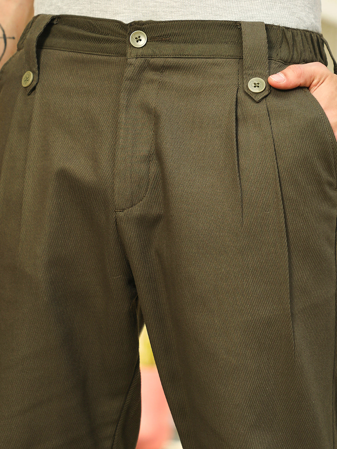 Ribbed-Pleated Chino Trousers
