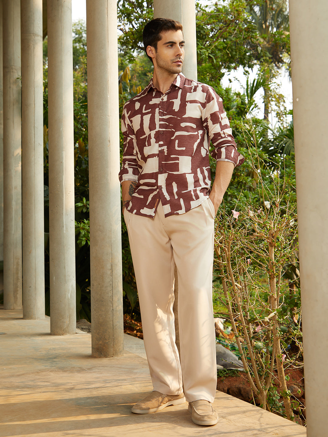 Lightweight - Straight Pleated Trousers