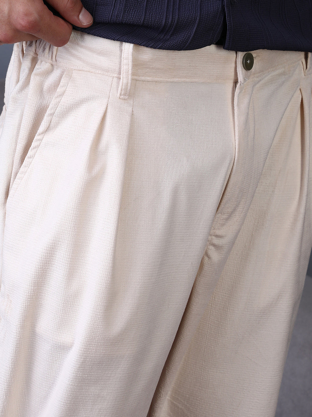 Cuffed Pleated Tailored Trousers