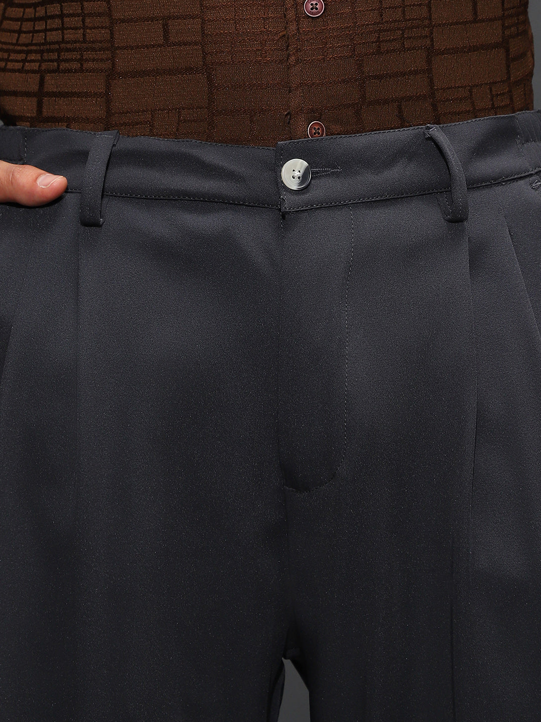 Lightweight - Pleated Cuffed Trousers