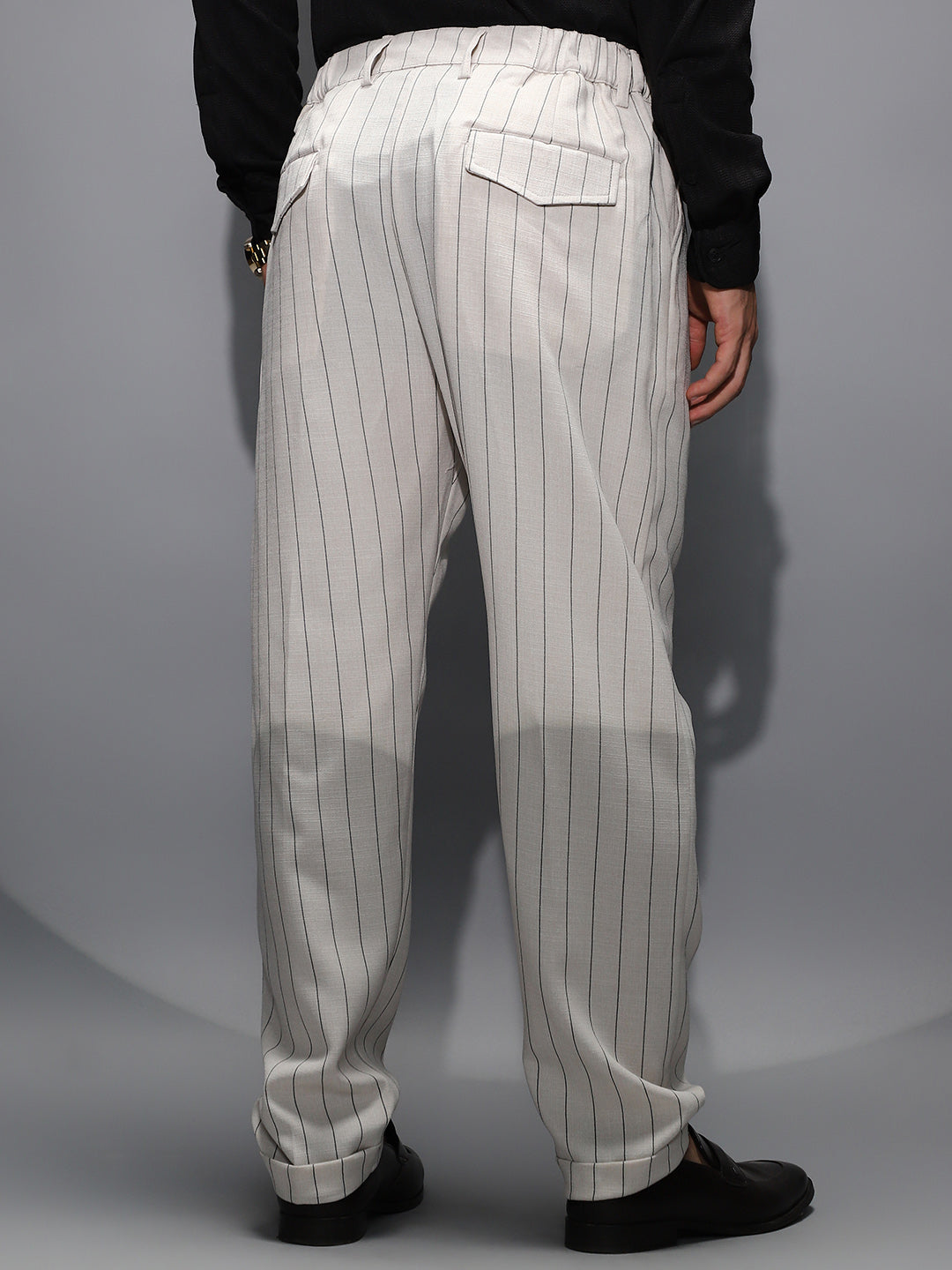 Lightweight - Pinstripe-Pleated Chino Trousers