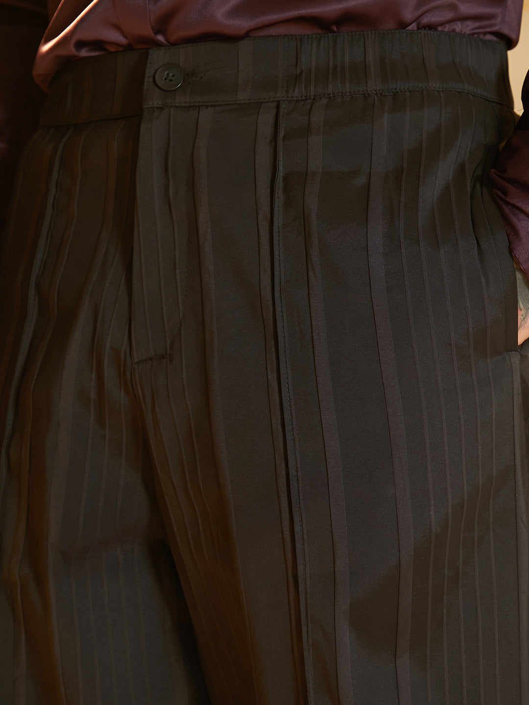 Lightweight - Unbalanced-Ridge Straight Trousers