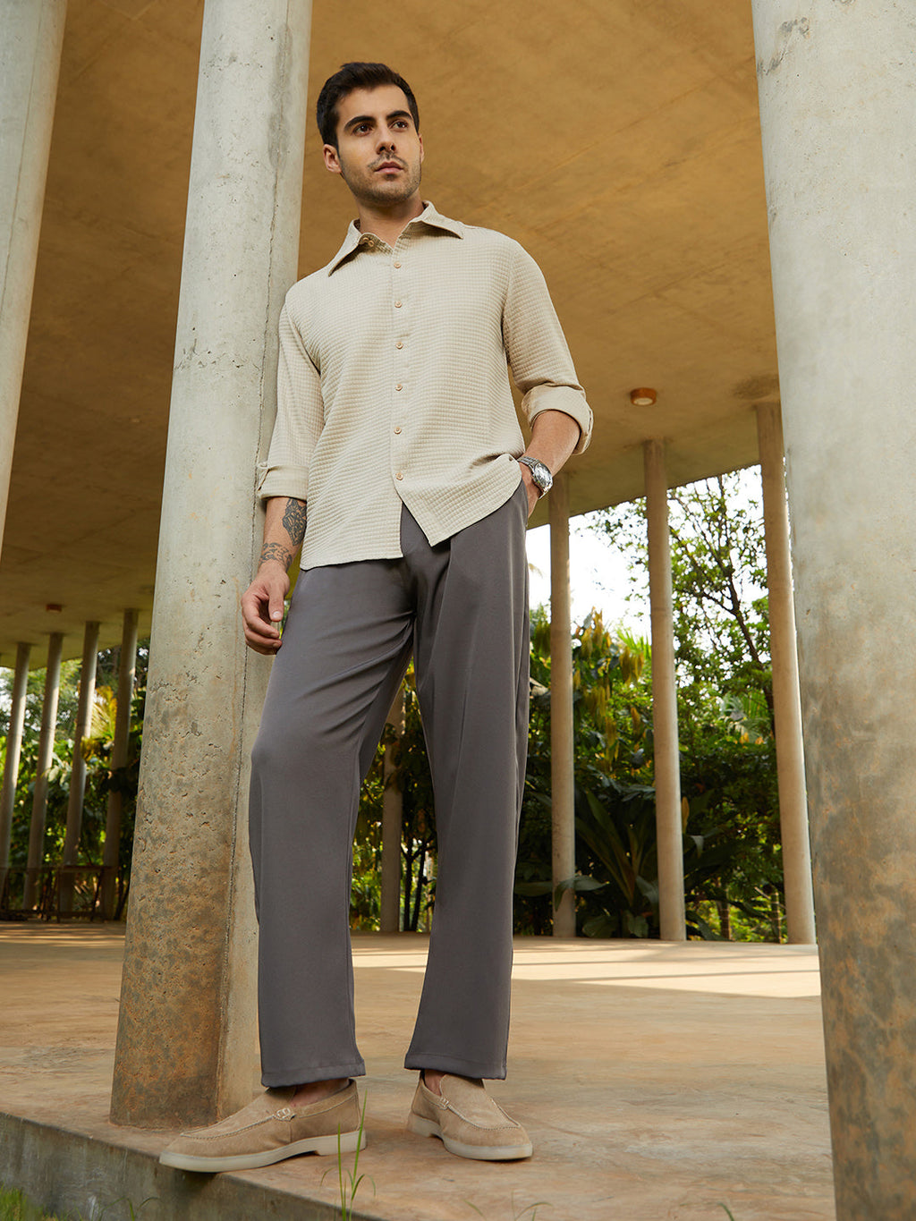 Lightweight - Straight Pleated Trousers