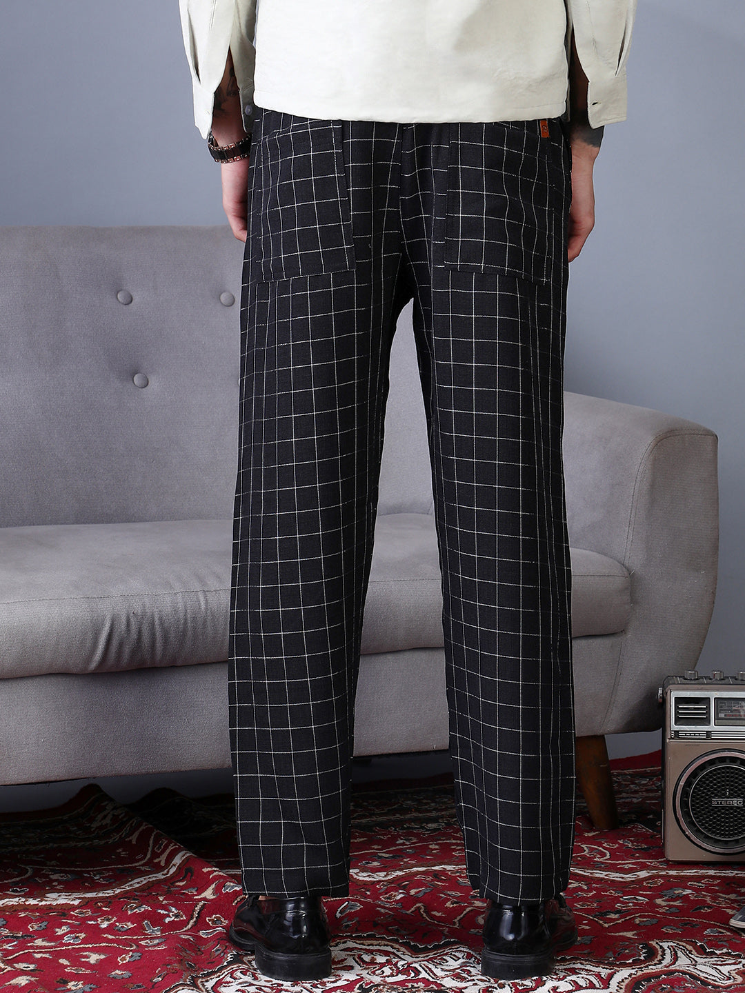 Lightweight - Graph-Check Staright Trousers
