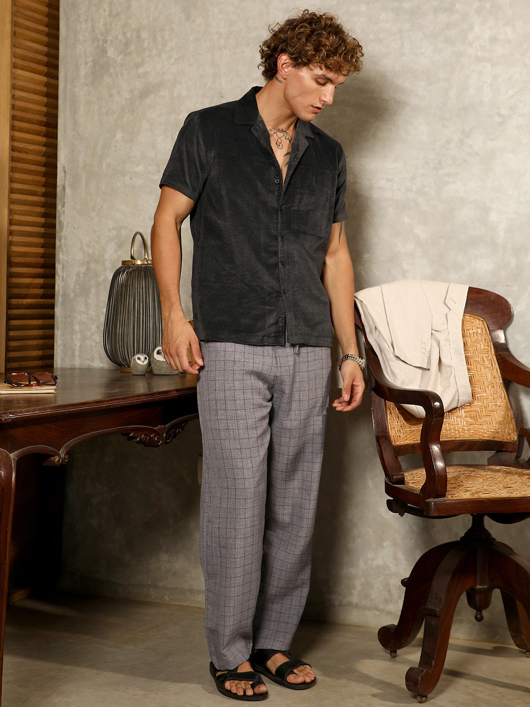 Lightweight - Graph-Check Casual Trousers