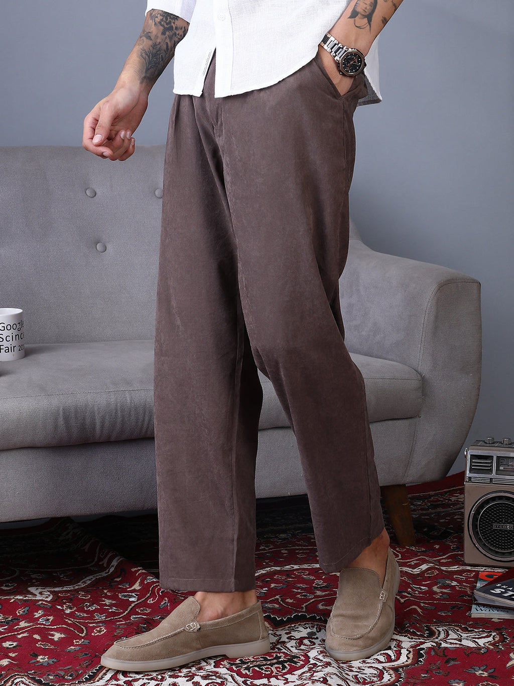 Lightweight - Corduroy Pleated Trousers