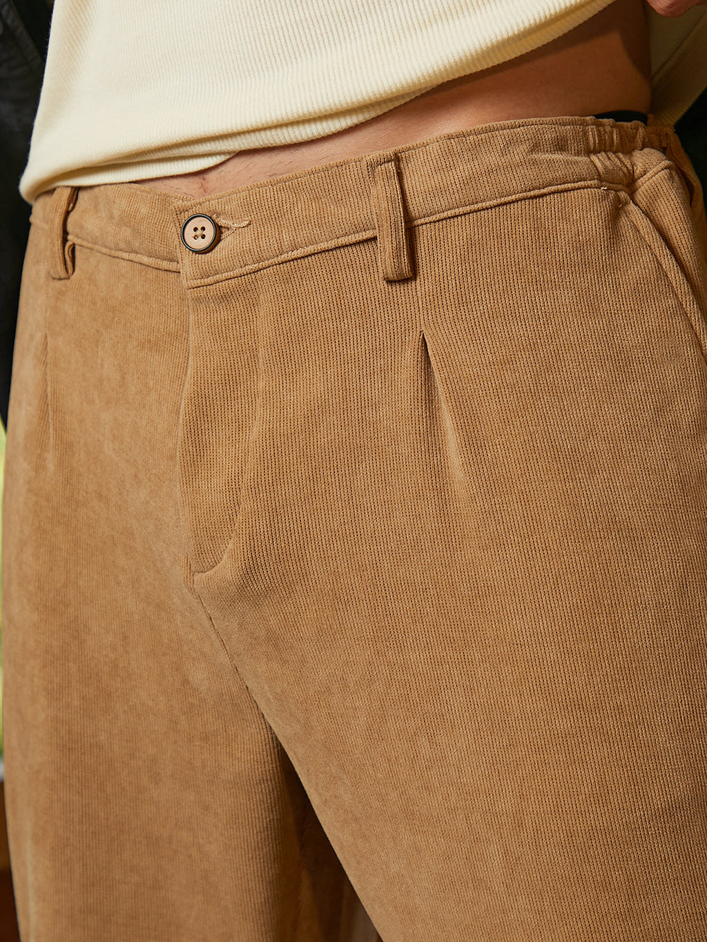 Ribbed Straight-Fit Pleated Trousers