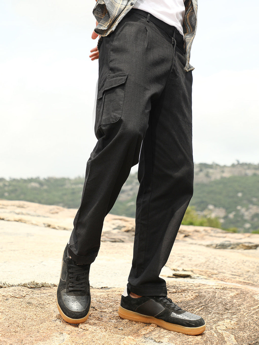 Lightweight - Pleated Utility-Tapered Trousers