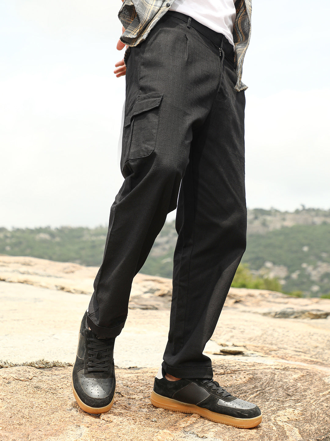 Lightweight - Pleated Utility-Tapered Trousers