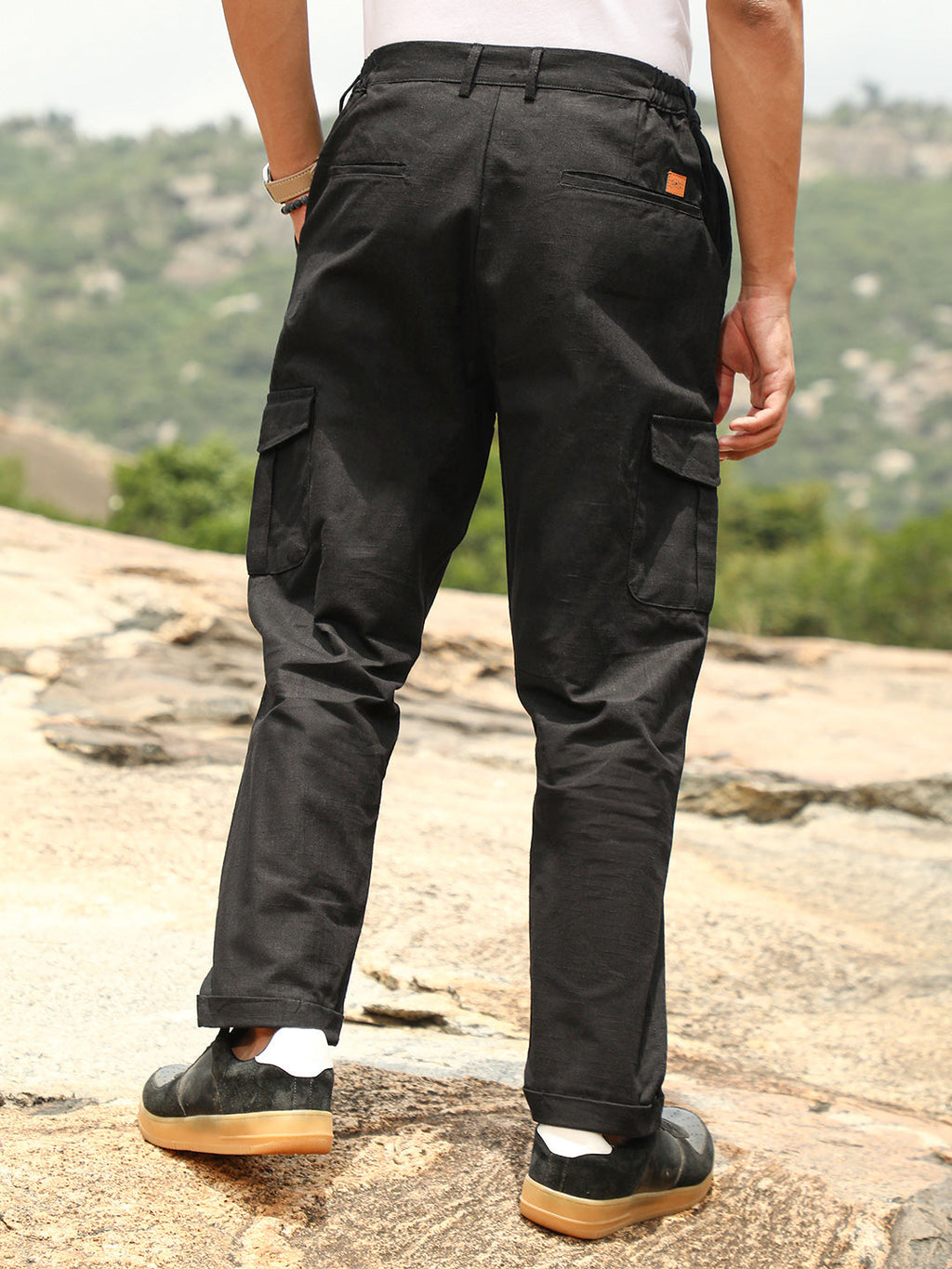 Lightweight - Pleated Utility-Tapered Trousers