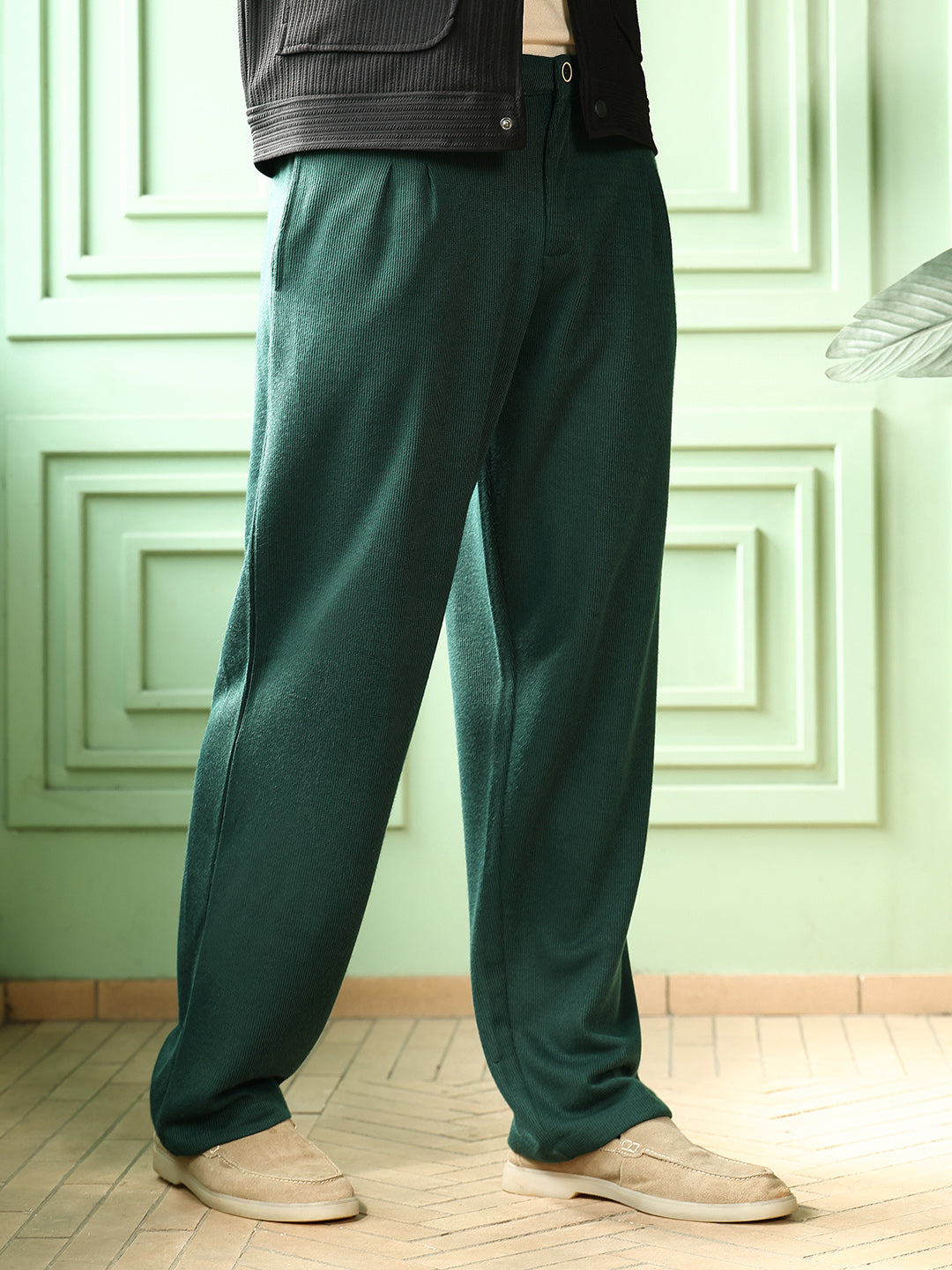 Pleated-Ribbed Trousers