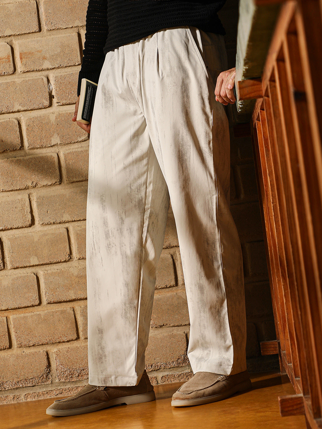 Gazed-Imprint Relaxed Trousers