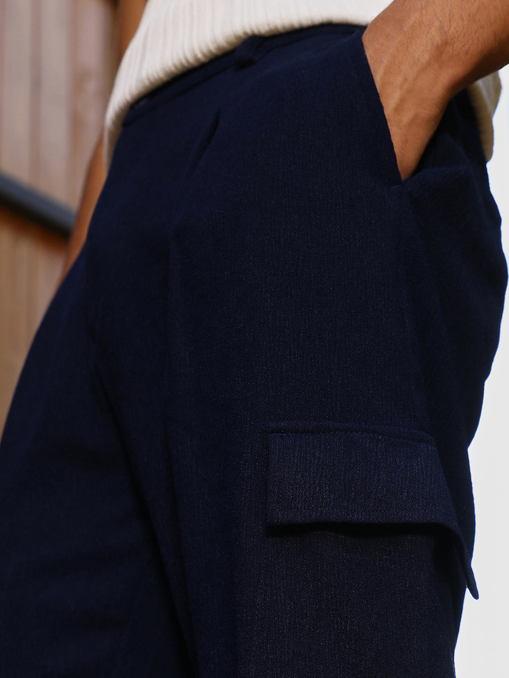 Pleated-Textured Cargo Trousers