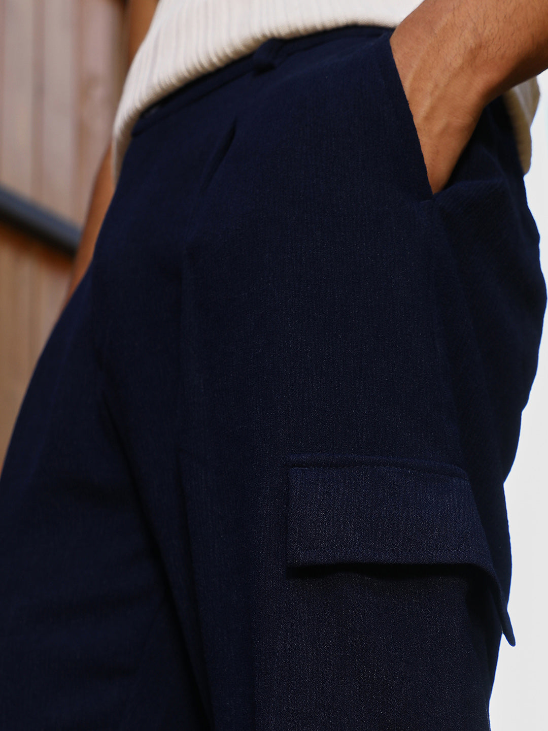 Pleated-Textured Cargo Trousers