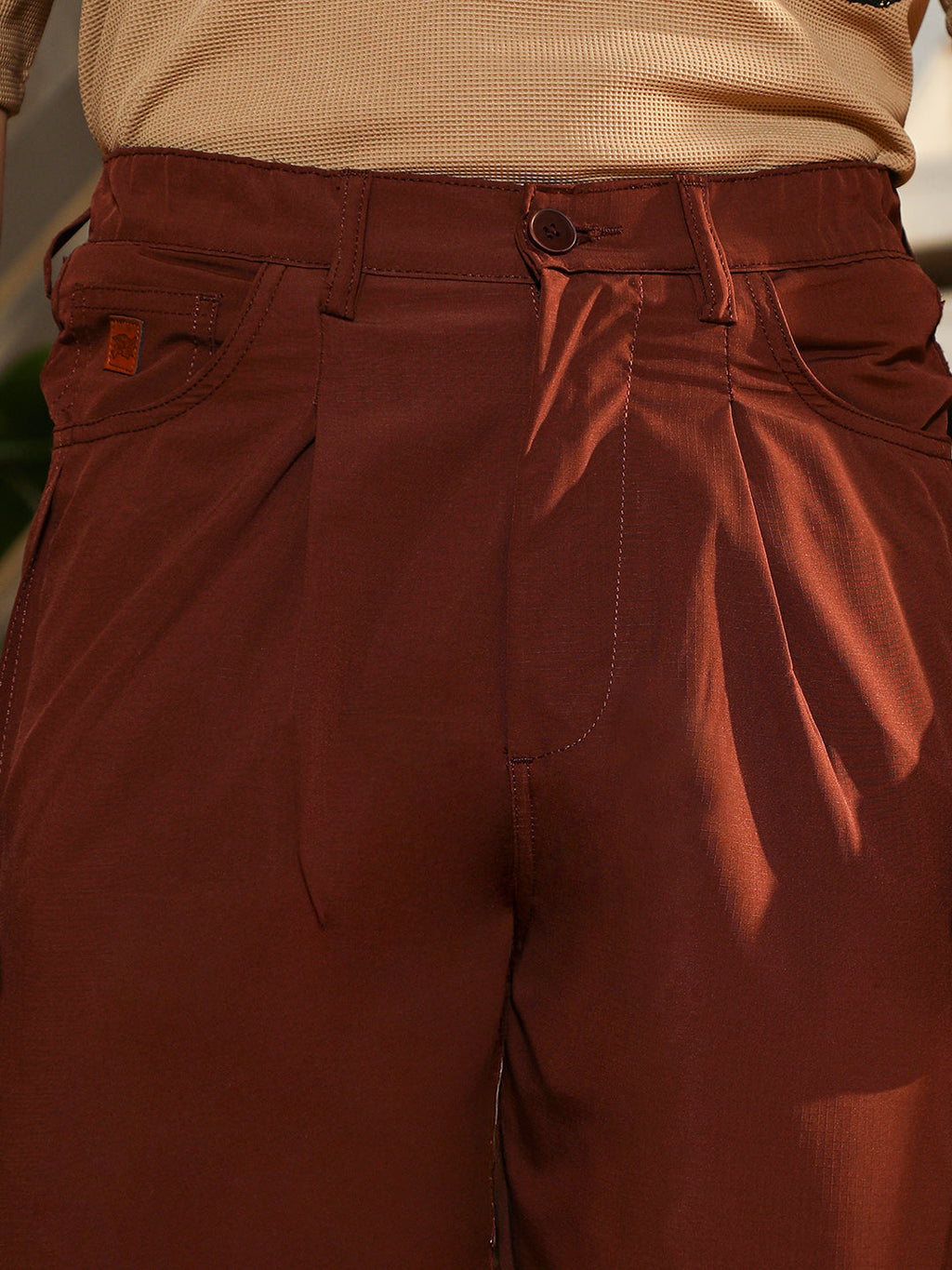 Light Weight - Pleated-Tapered Trousers