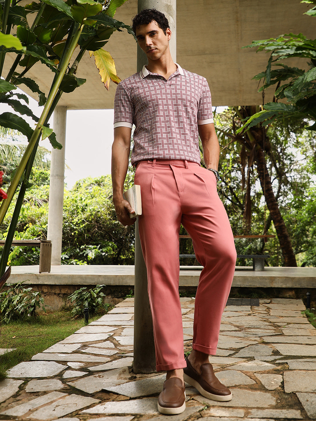 Pleated-Cuffed Tailored Trousers