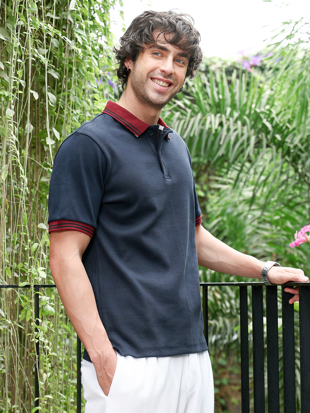 Contrast-Lined Ribbed Polo T-Shirt