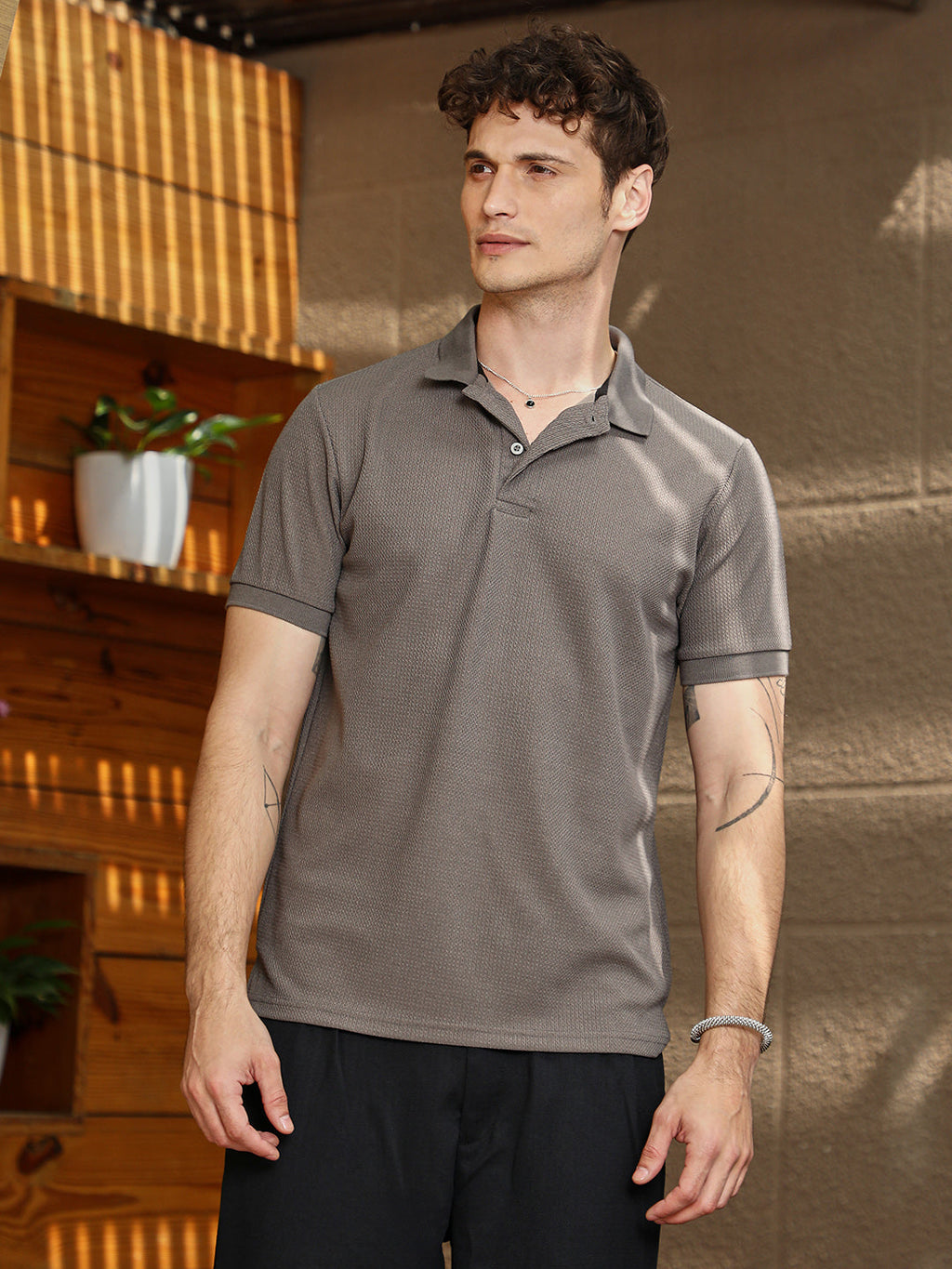 Chainlink-Ribbed Polo T-Shirt