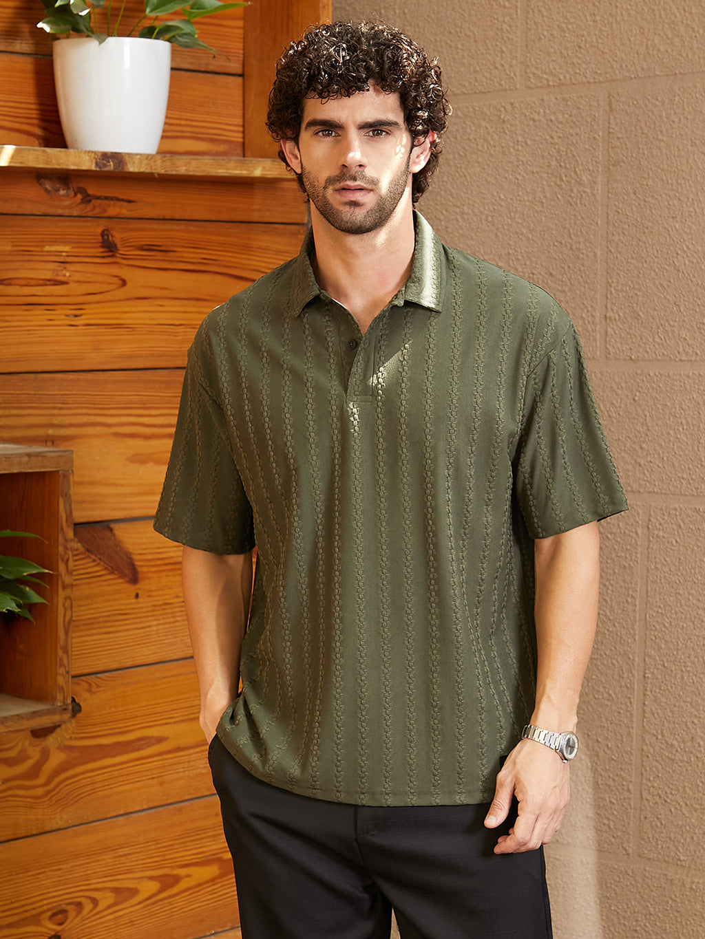 Spiralknot-Tactile Oversized Polo T-Shirt