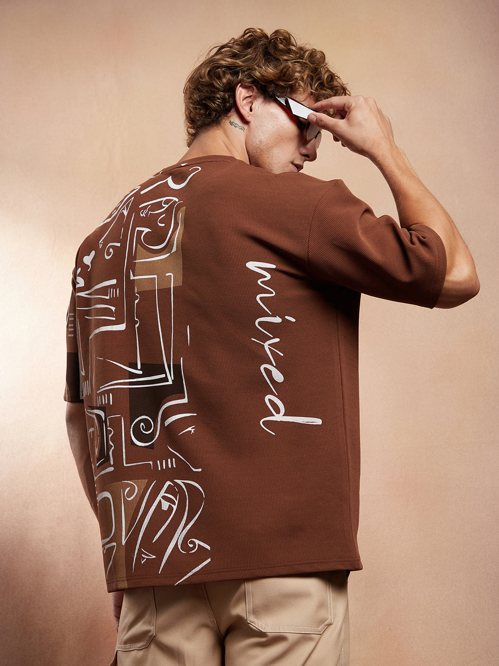 Boxy Folk-Wave T-Shirt