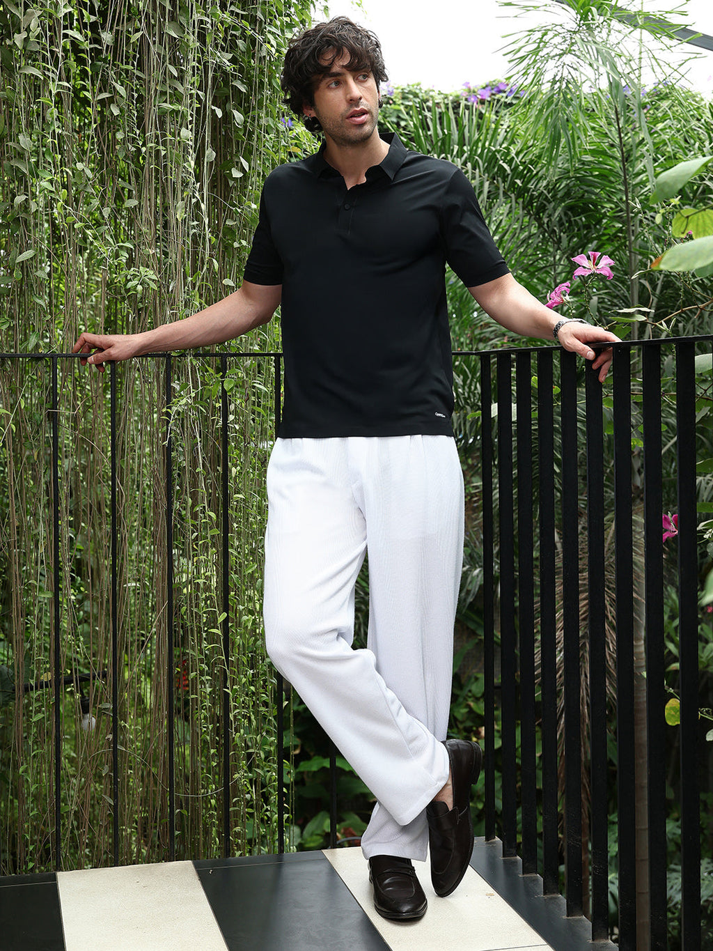 Seamless Solid Polo T-Shirt