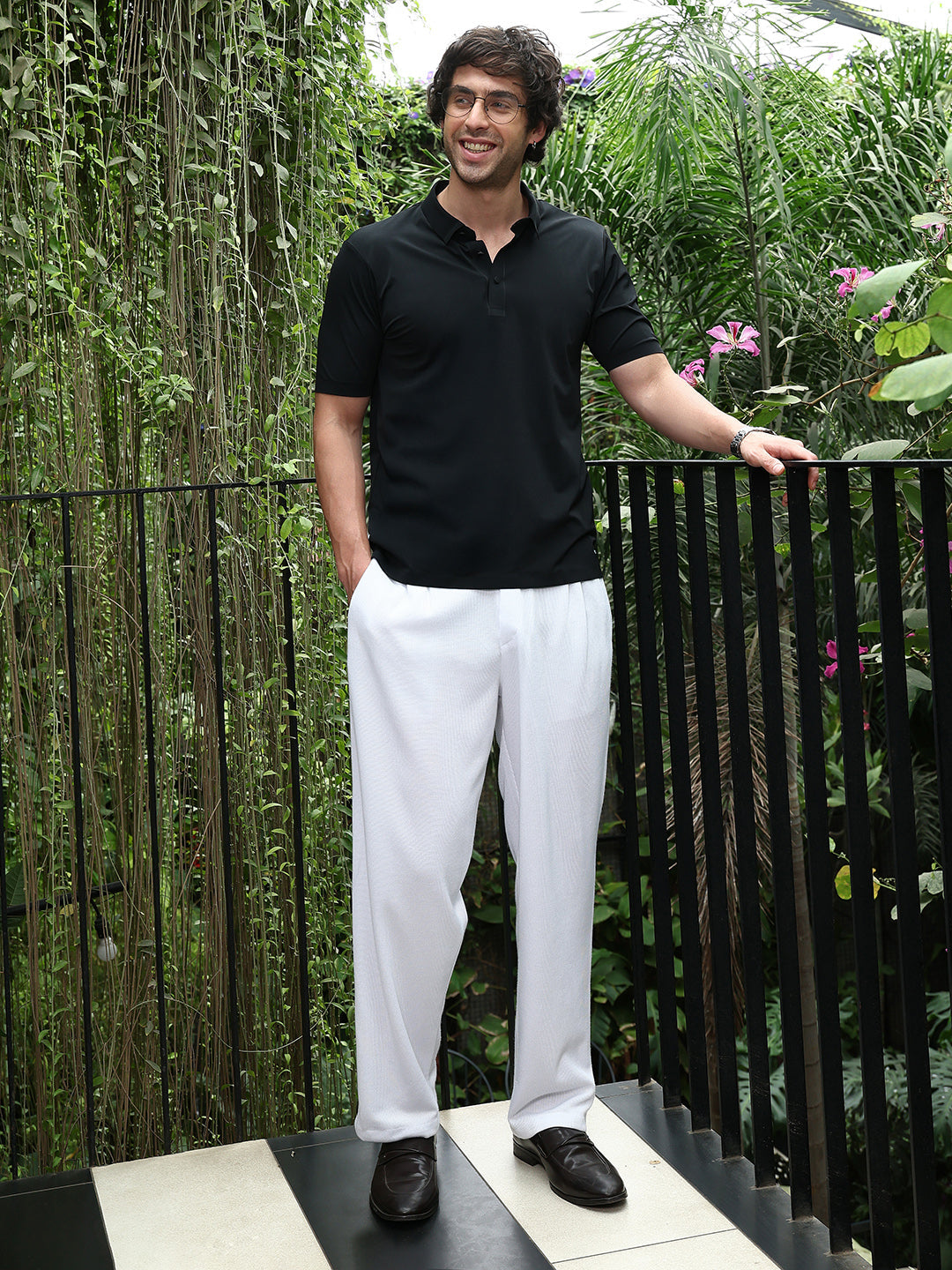 Seamless Solid Polo T-Shirt