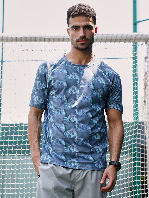 Panel-Swirl Activewear T-Shirt