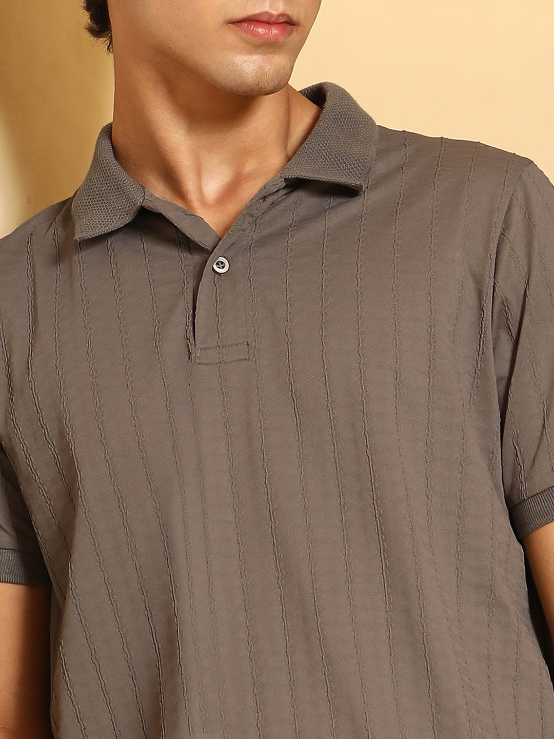 Rope-Lined Textured Polo T-Shirt