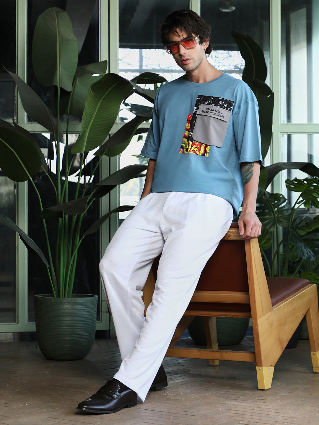 Escape-Ordinary Imprint Oversized T-Shirt