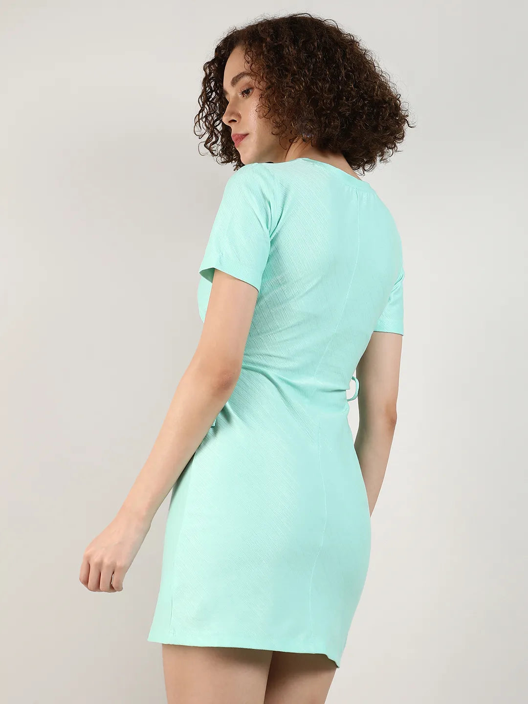 Women's Solid Dress With Cutout Detail
