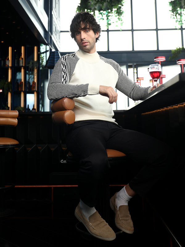 Self-Raglan Knit Pullover Sweater
