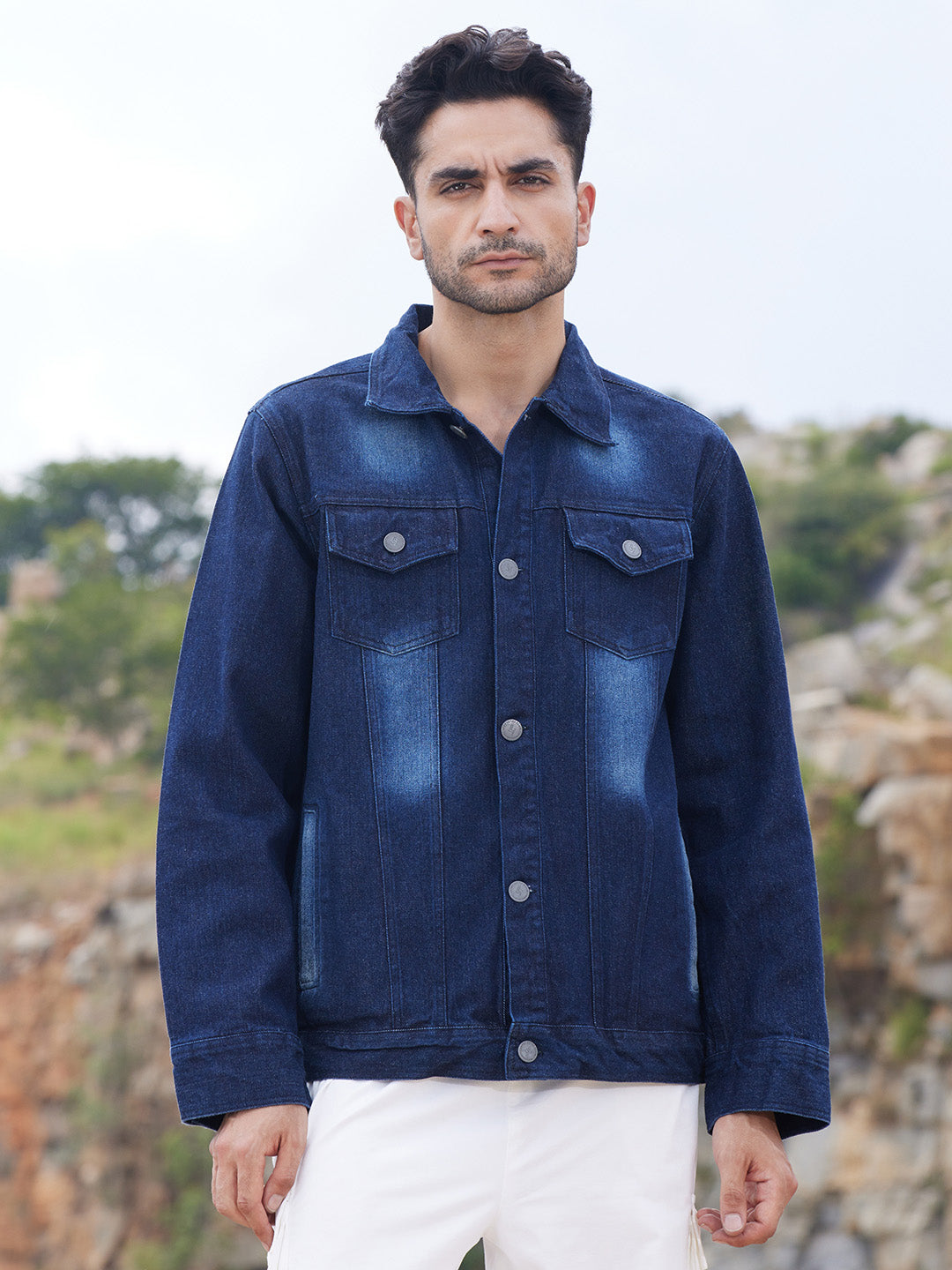 Men's Dark-Wash Denim Jacket With Button-Closure