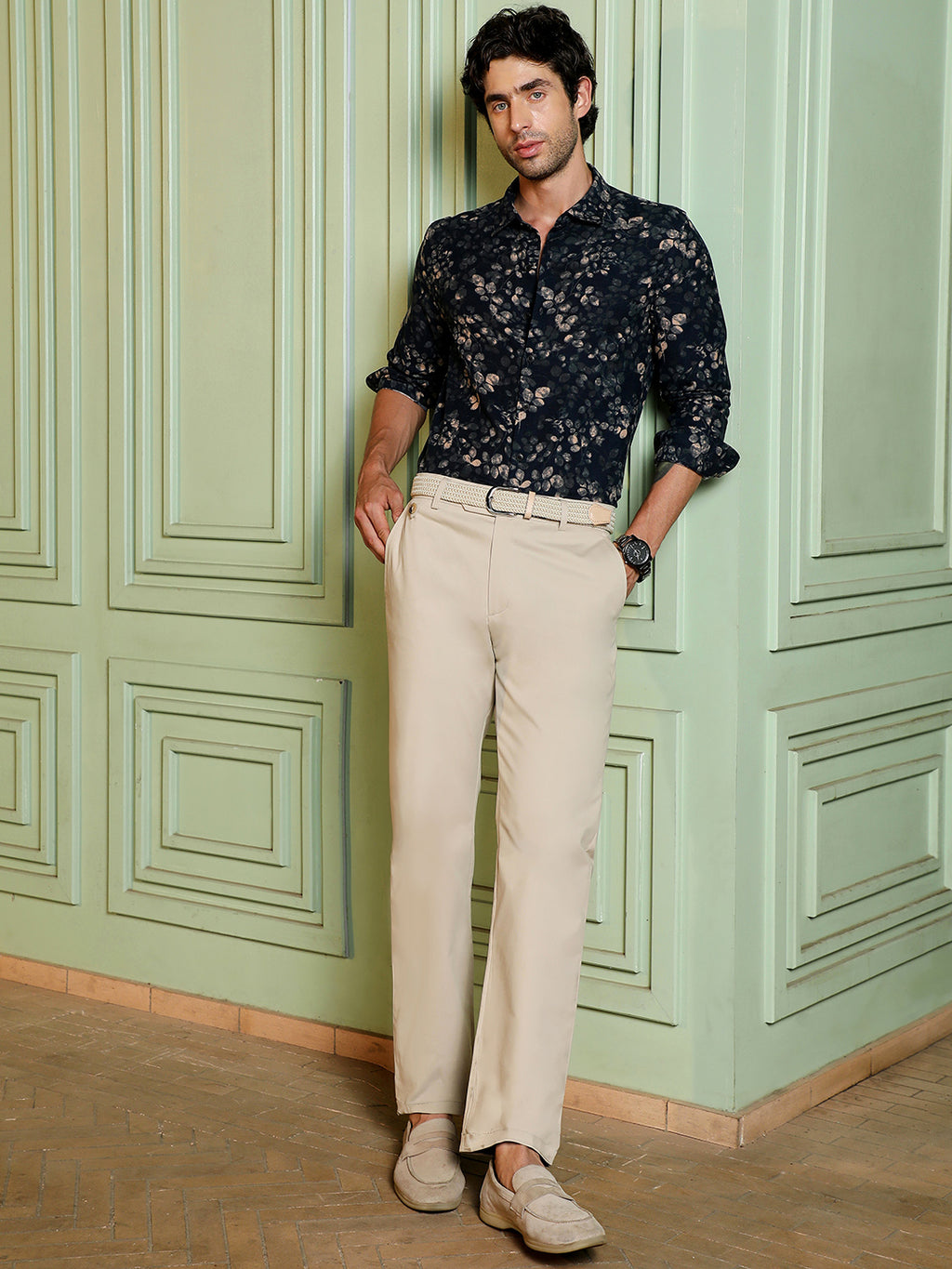 Men's Navy Blue Printed Slim Fit Casual Shirt