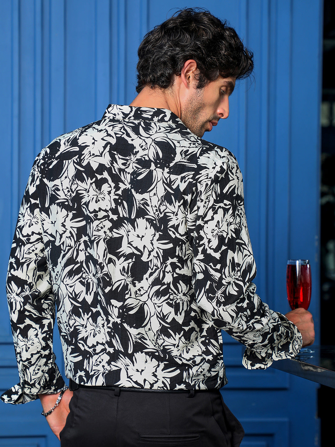 Men's Regular Fit Abstract Floral Printed Casual Shirt