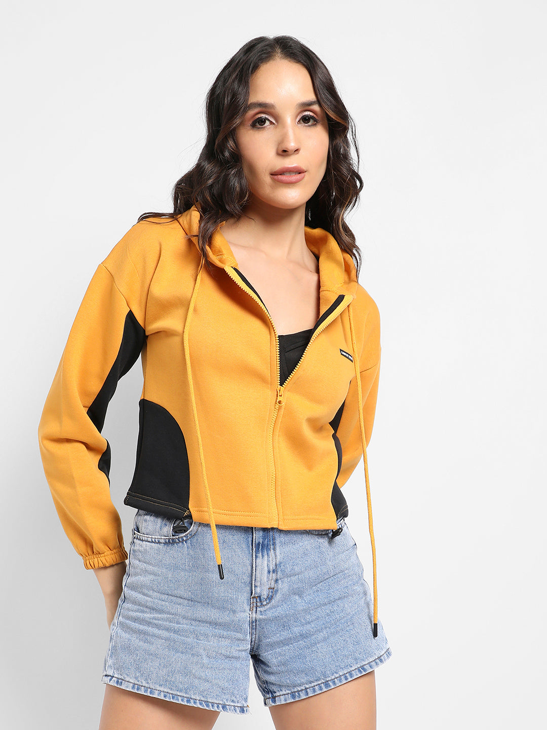 Colourblocked Crop Hoodie With Zip-Closure