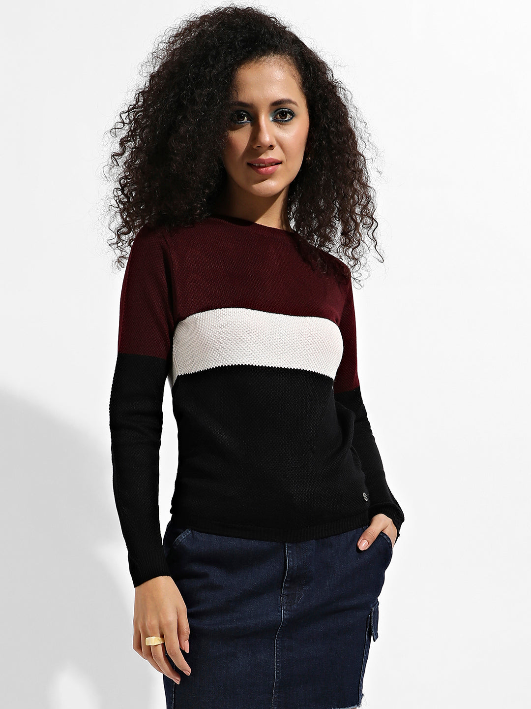Pullover Sweater With Contrast Panels