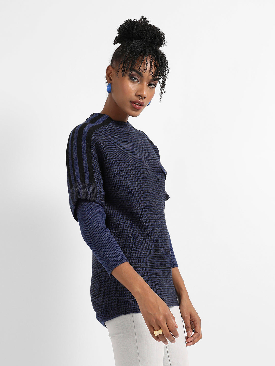 Micro Checkered Sweater With Striped Sleeve