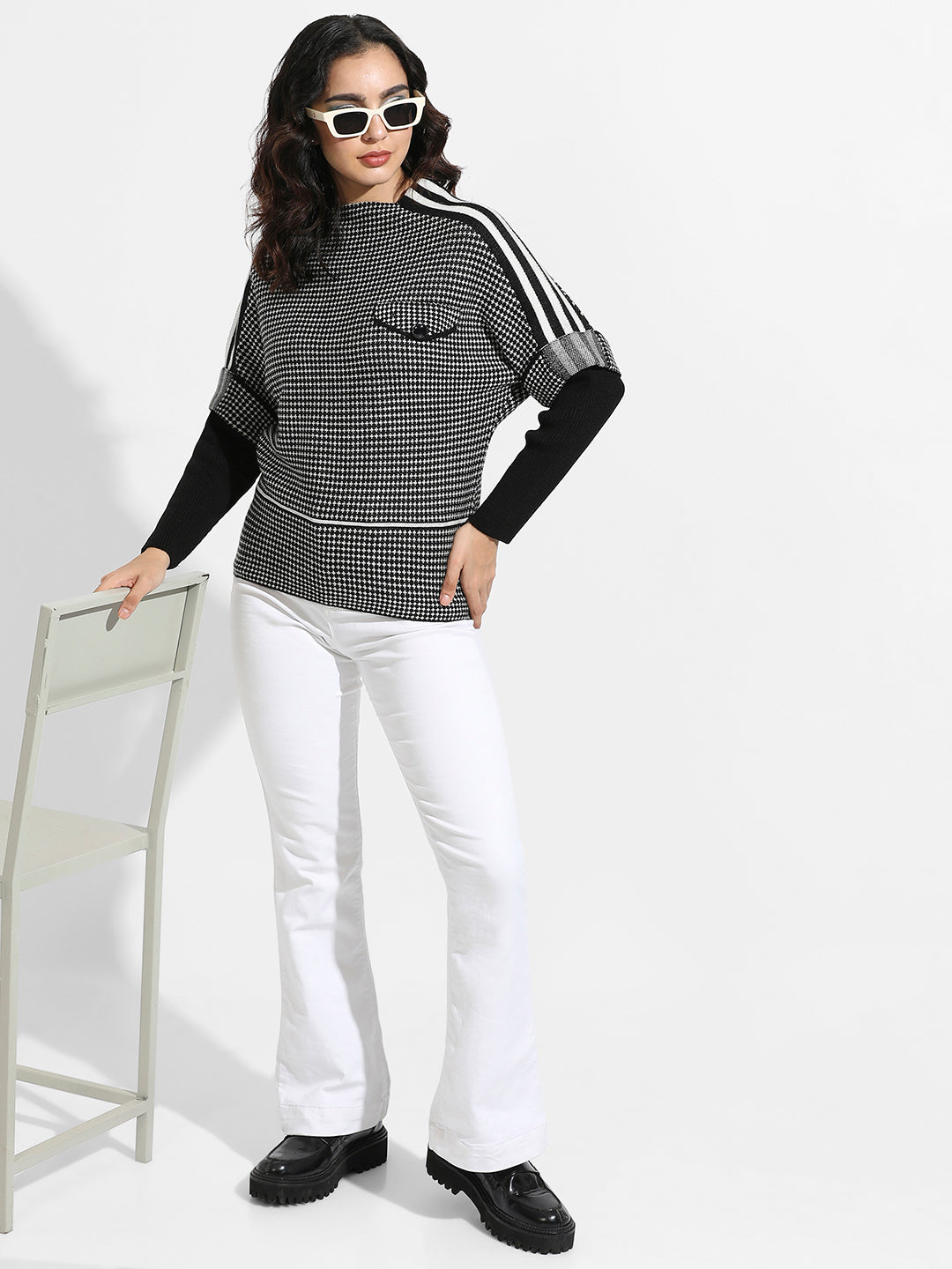 Raglan Sleeve Textured Pullover Sweater