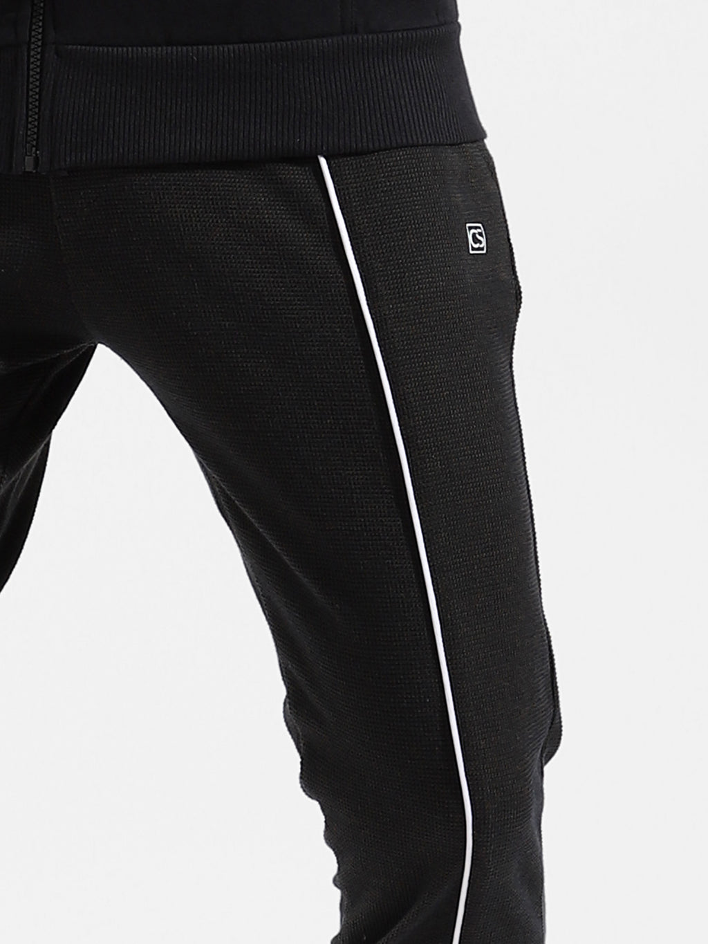 COTTON COLOUR-BLOCKED REGULAR FIT TRACKSUIT FOR CASUAL WEAR 