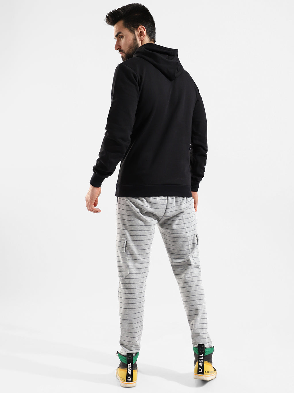 Cotton Solid Regular Fit Tracksuit For Casual Wear