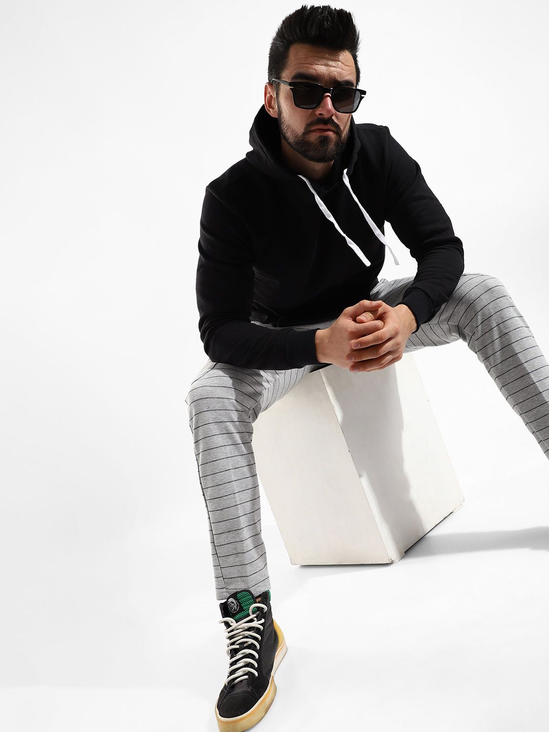 Cotton Solid Regular Fit Tracksuit For Casual Wear