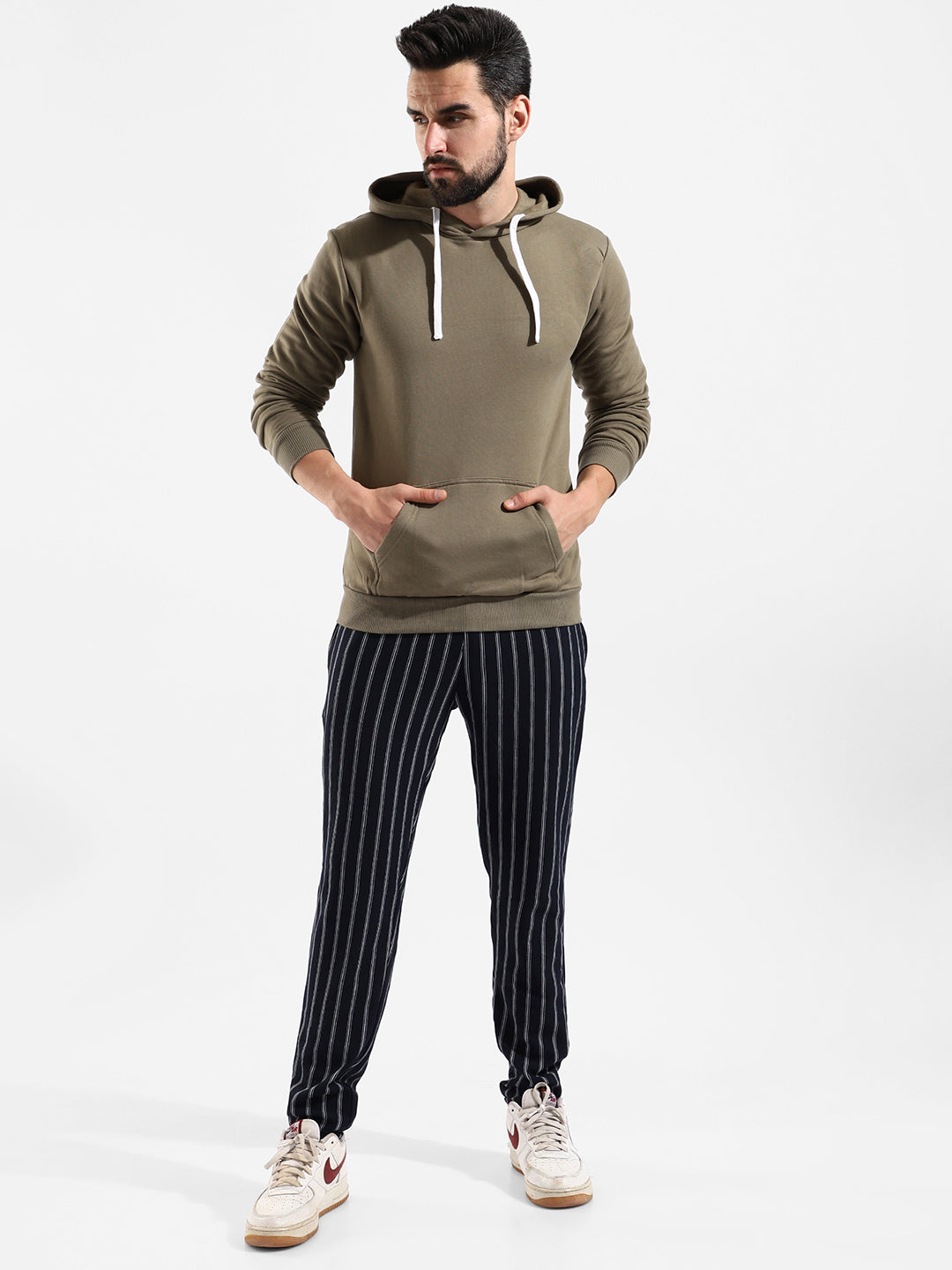 Cotton Solid Regular Fit Tracksuit For Casual Wear