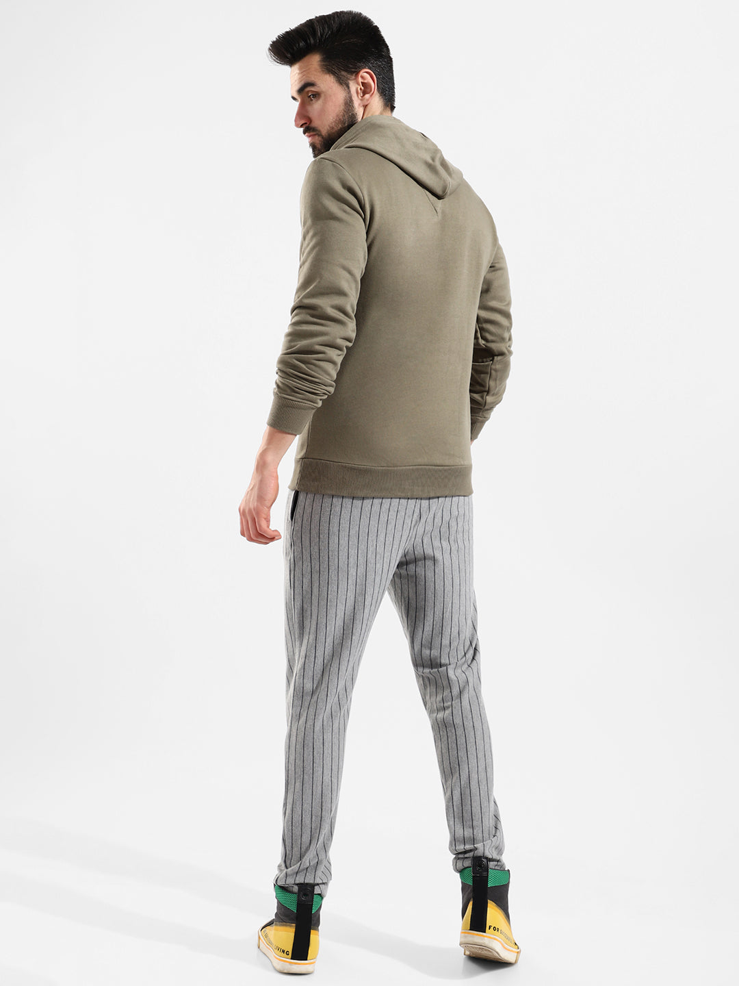 Cotton Solid Regular Fit Tracksuit For Casual Wear