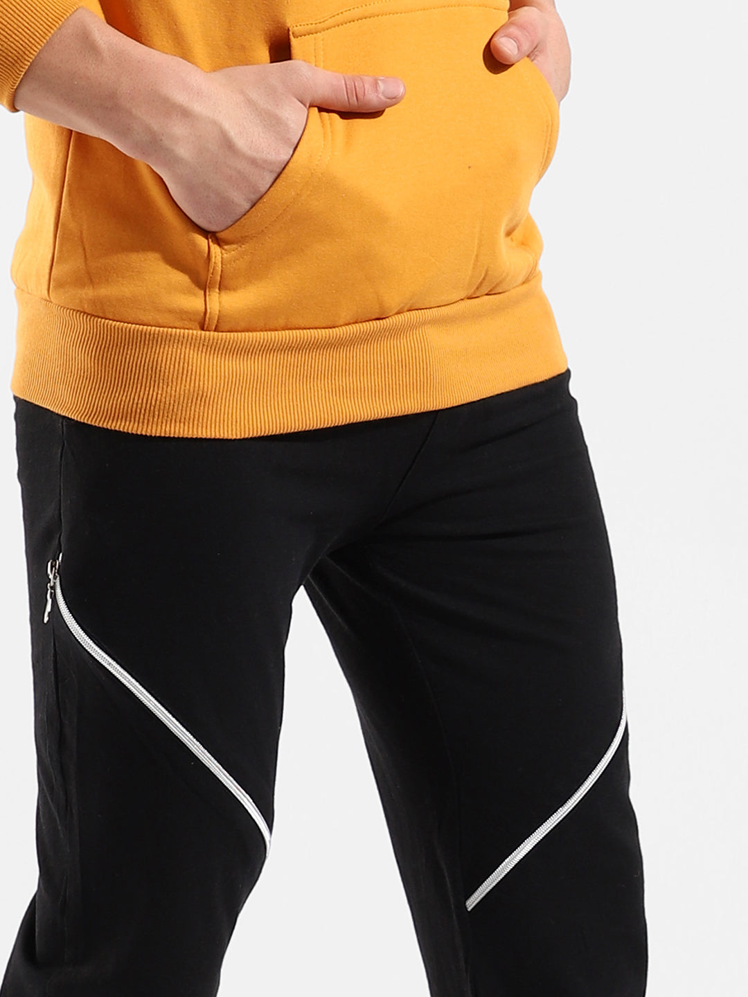 COTTON PRINTED REGULAR FIT TRACKSUIT FOR CASUAL WEAR 