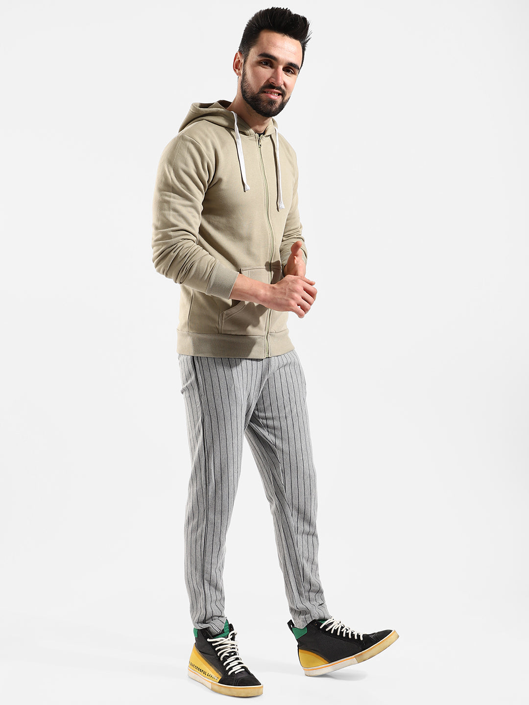 Cotton Solid Regular Fit Tracksuit For Casual Wear