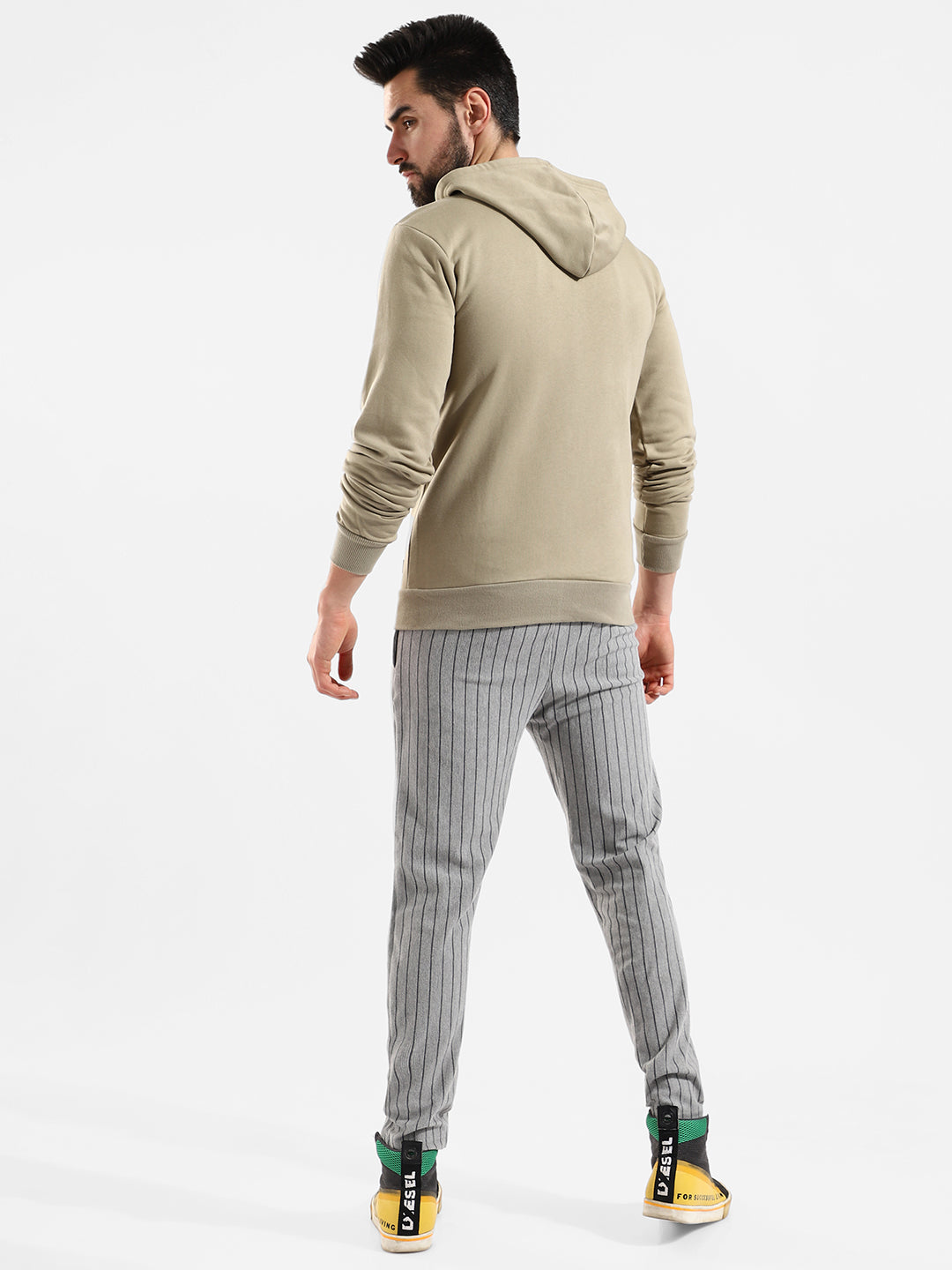 Cotton Solid Regular Fit Tracksuit For Casual Wear